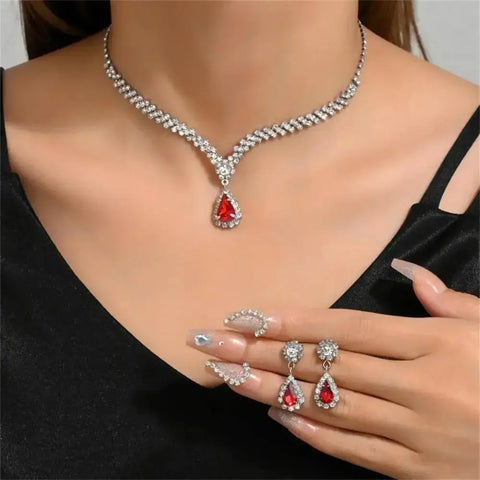 2pcs/set Jewelry Sets Women Elegant Waterdrop Rhinestone Pendant Necklace stud Earrings Wedding Dress Bridal Jewelry Set Ewkiki