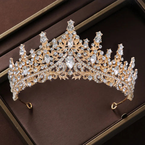 Bridal Wedding Jewelry 4-piece Set, Alloy Crystal Crown&Crystal Necklace&Earrings Women's Classic Wedding Tiaras Ewkiki