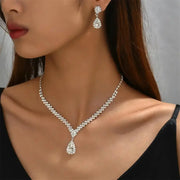 2pcs/set Jewelry Sets Women Elegant Waterdrop Rhinestone Pendant Necklace stud Earrings Wedding Dress Bridal Jewelry Set Ewkiki