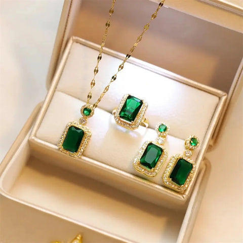 Classic Women's Three-piece Jewelry Set Statement Emerald Ring Fashion Green Zircon Ring Earring Necklace Wedding Jewelry Sets Ewkiki