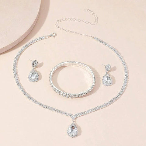 4 Pieces Luxurious Jewelry Set Exquisite Rhinestone Pendant Elegant Women's Crystal Silver Plated Necklace Earrings Bracelet Set Ewkiki