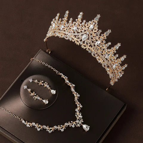 Bridal Wedding Jewelry 4-piece Set, Alloy Crystal Crown&Crystal Necklace&Earrings Women's Classic Wedding Tiaras Ewkiki