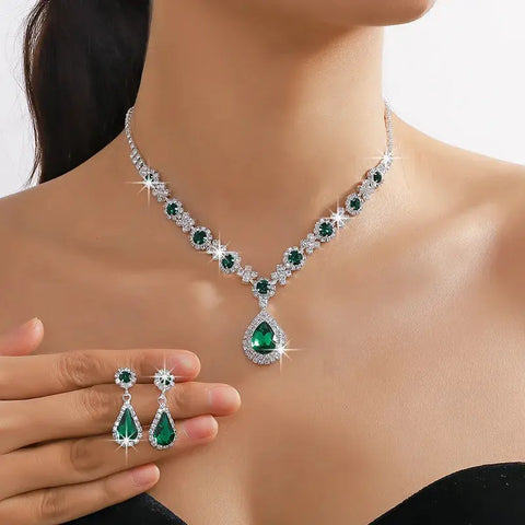 2pcs/set Jewelry Sets Women Elegant Waterdrop Rhinestone Pendant Necklace stud Earrings Wedding Dress Bridal Jewelry Set Ewkiki